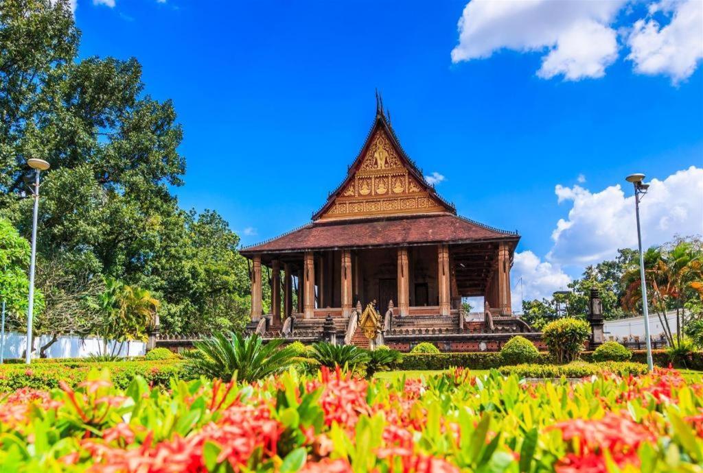Souvanna 2 Hotel Vientiane Buitenkant foto