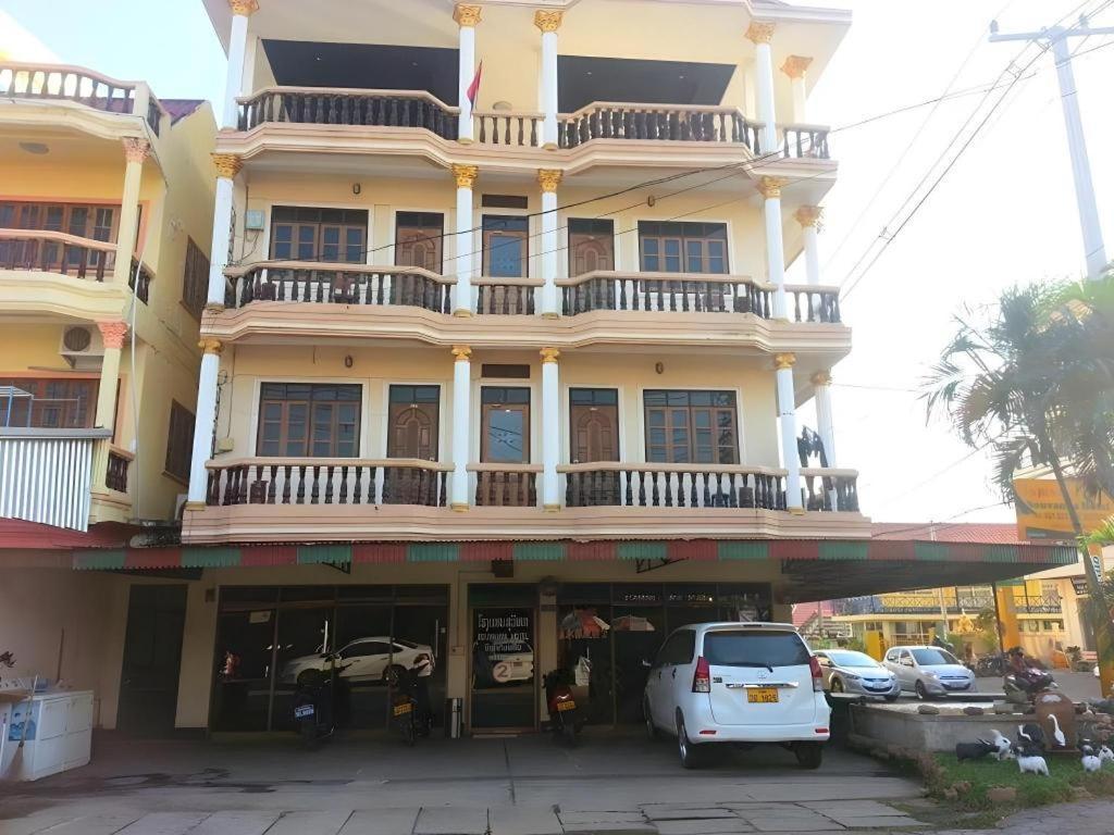 Souvanna 2 Hotel Vientiane Buitenkant foto