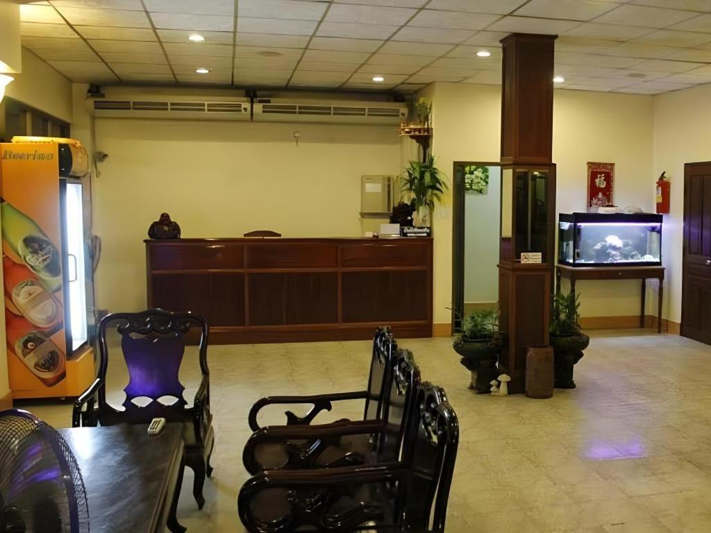 Souvanna 2 Hotel Vientiane Buitenkant foto