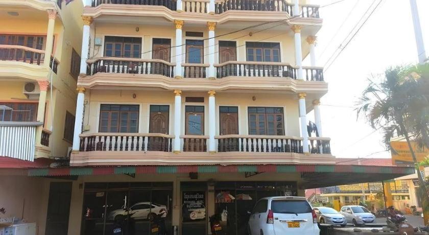 Souvanna 2 Hotel Vientiane Buitenkant foto