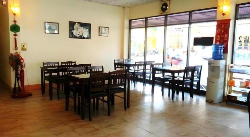 Souvanna 2 Hotel Vientiane Buitenkant foto