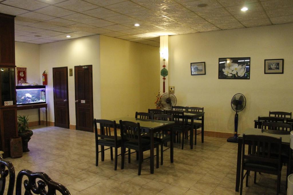 Souvanna 2 Hotel Vientiane Buitenkant foto