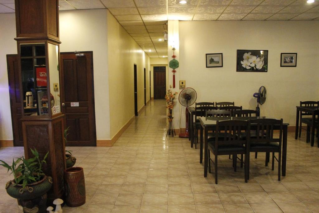 Souvanna 2 Hotel Vientiane Buitenkant foto
